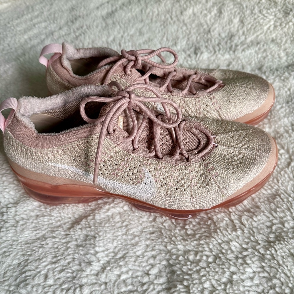 Nike VaporMax 2023 Flyknit 'Oatmeal Pearl Pink' Womens Size 8